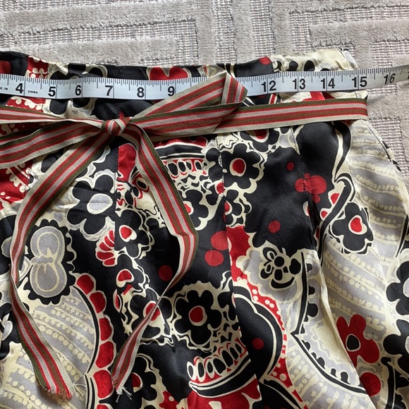 Silk skirt with grosgrain ribbon belt - Picture 8 of 10